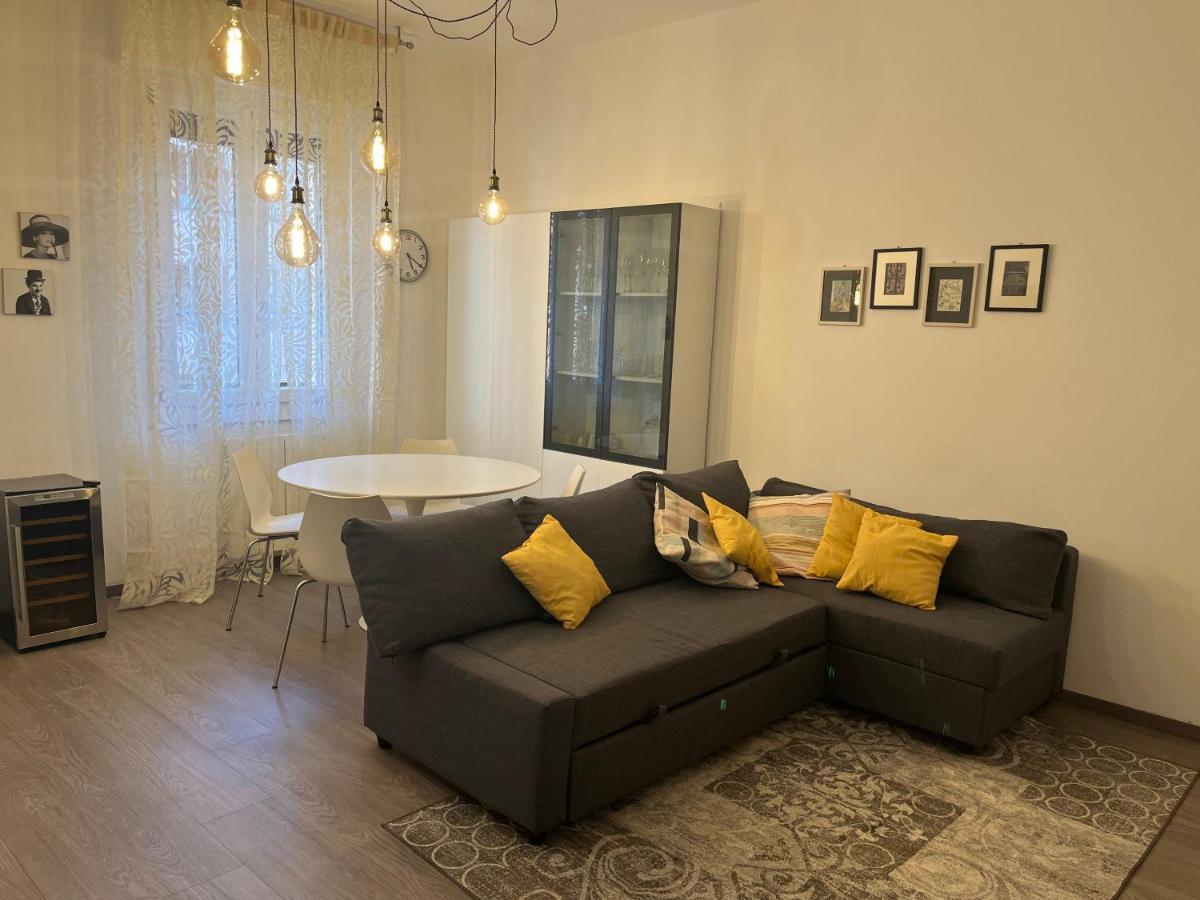 Elena'S Apartment ミラノ エクステリア 写真